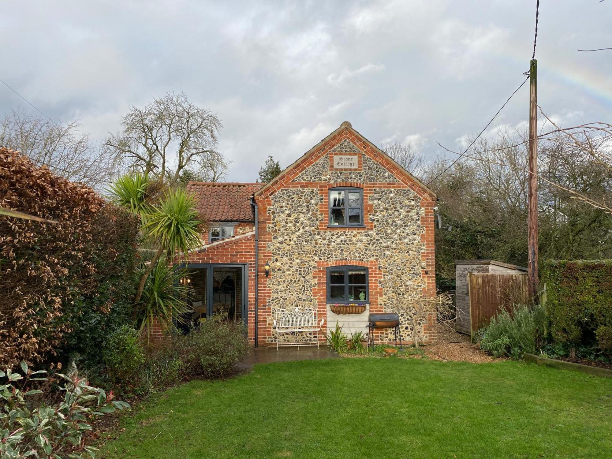 Stone Cottage Norwich Bagian luar foto